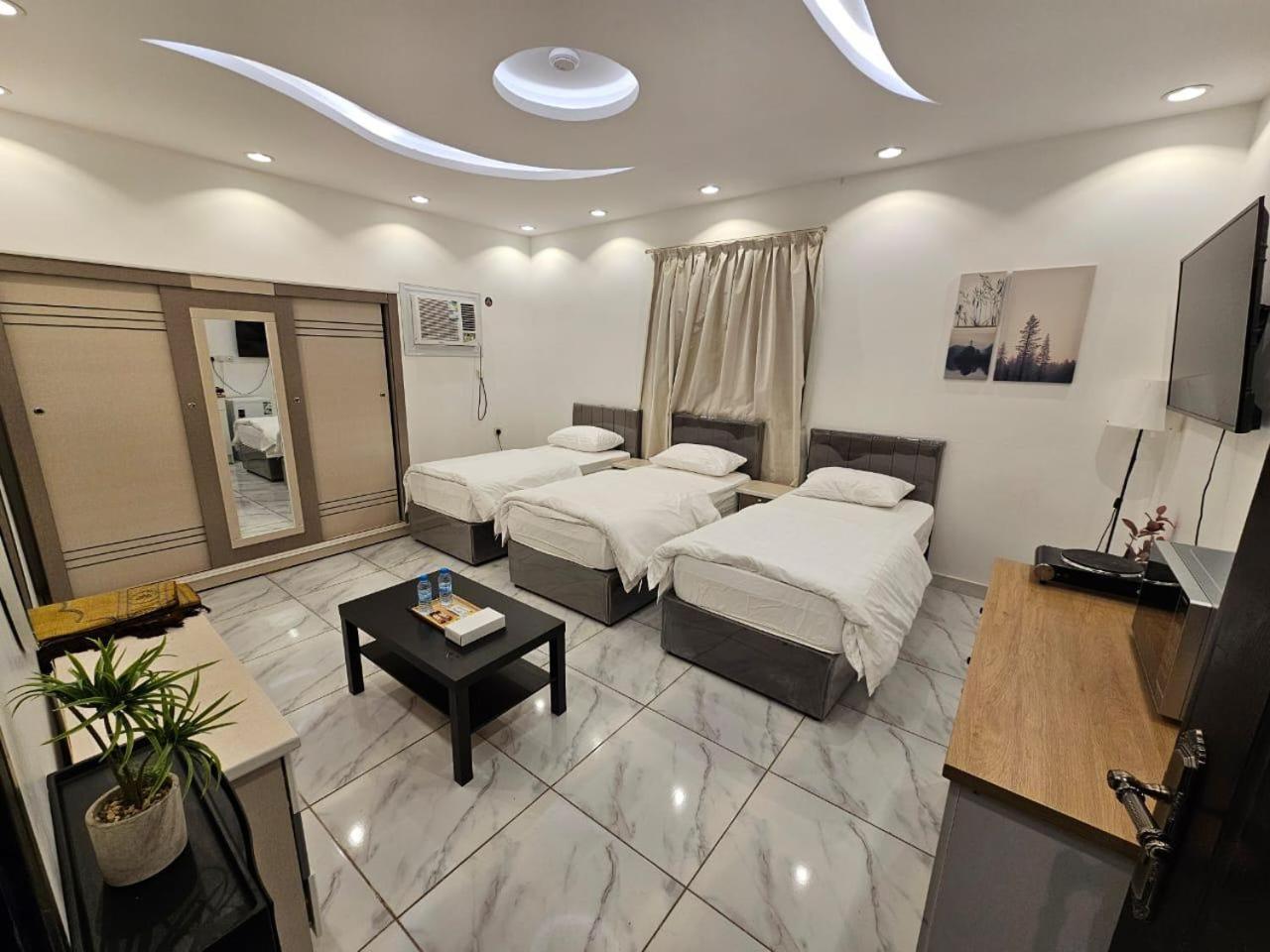 Comfortable & Big Family Apartments 10Mins Drive To Al-Masjid -Nabawi - Nozol Noor 2 Medine Dış mekan fotoğraf